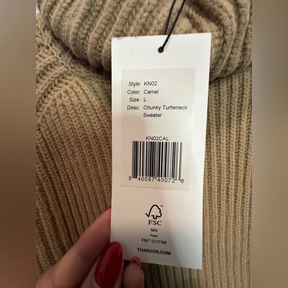 Thakoon | CAMEL Oversized Turtle Neck Sweater - Picture 4 of 5
